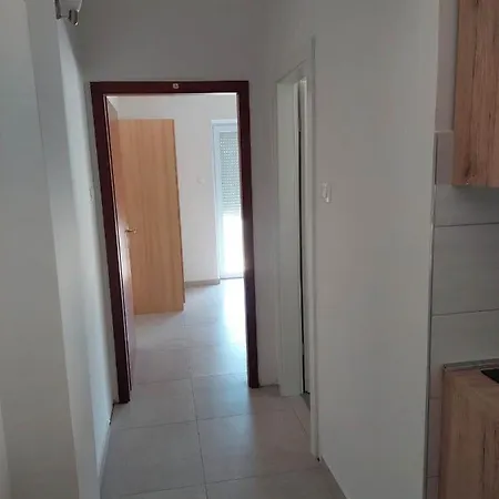 With A Parking Space Gradac, Makarska - 21437 Gradac (Split-Dalmatia)